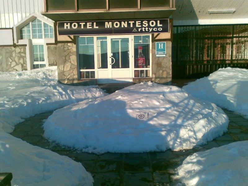Hotel Montesol Arttyco Сиера Невада Екстериор снимка