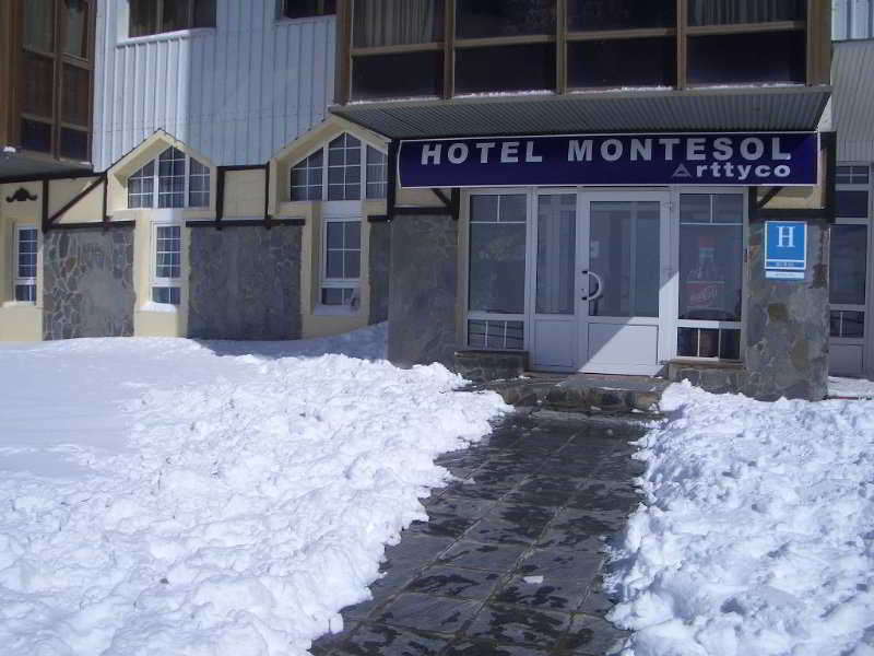Hotel Montesol Arttyco Сиера Невада Екстериор снимка